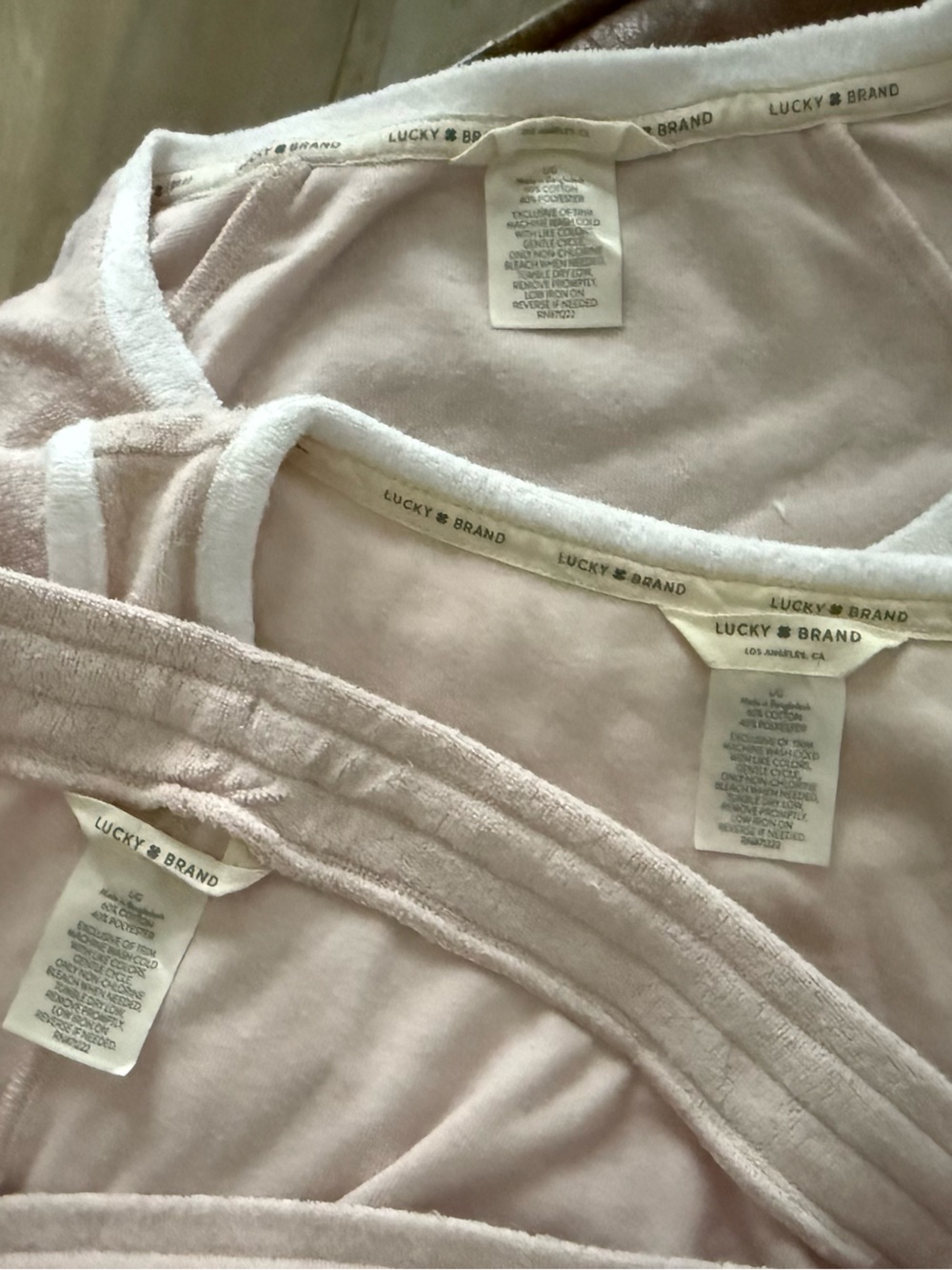 Lucky Brand Pale Pink three Piece Sleep Set terry L large - Picture 2 of 3